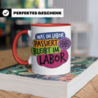 Labor Tasse mit Spruch Was im Labor passiert bleibt im Labor – Rot [farbe:rot]