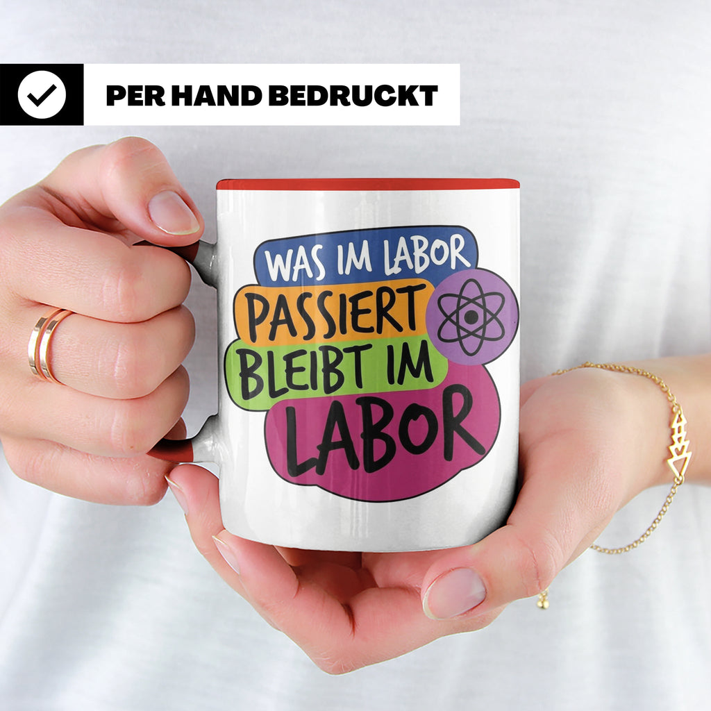 Labor Tasse mit Spruch Was im Labor passiert bleibt im Labor – Rot [farbe:rot]