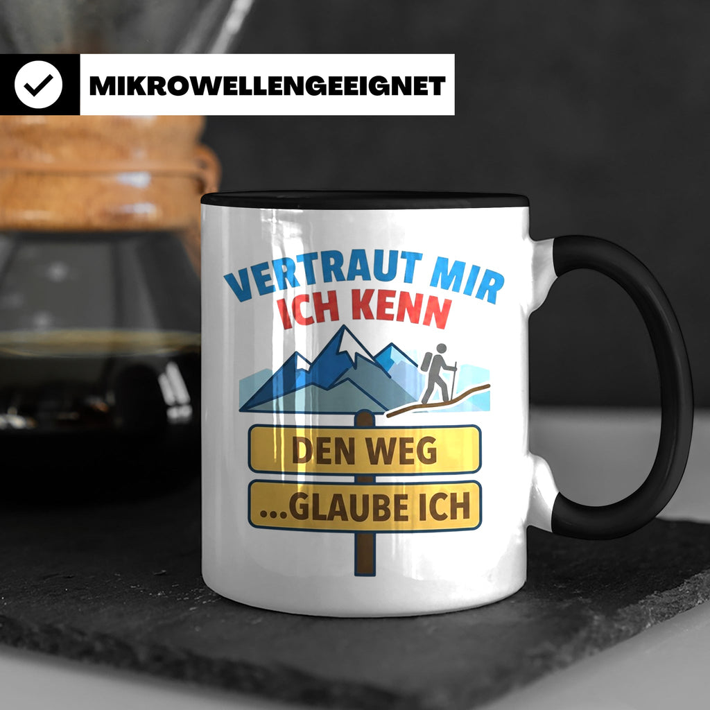 Wandern Tasse mit Spruch Vertraut mir ich kenn den Weg. Lust – Schwarz [farbe:schwarz]