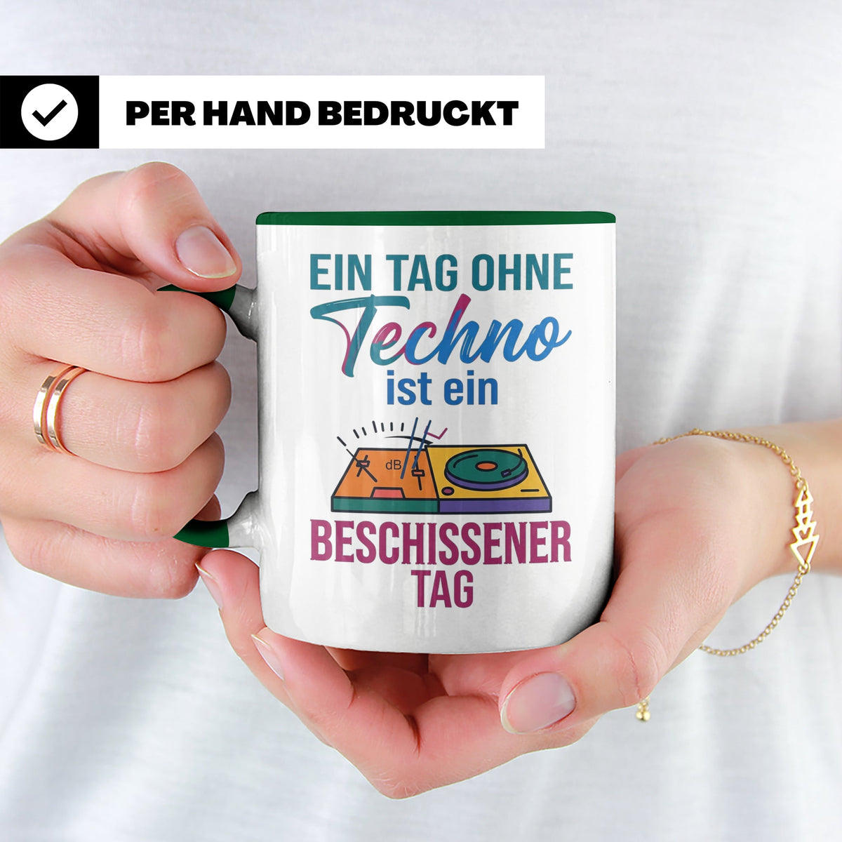 Techno Tasse lustiger Spruch Ein Tag ohne Techno... DJ Gesch – Grün [farbe:grün]