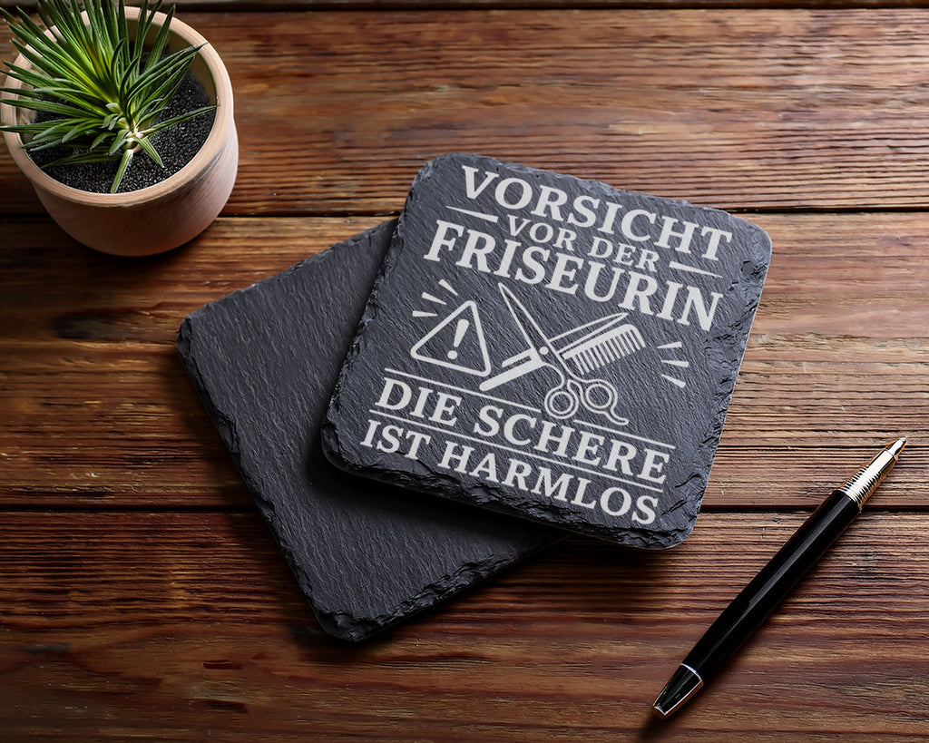 Schiefer Untersetzer Friseurin Vorsicht vor der die Schere ist harmlos – Bild 5
