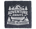 Schiefer Untersetzer Adventure Awaits Explore Outdoors - Geschenk für  – Bild 1