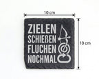 Schiefer Untersetzer Zielen Schießen Fluchen Nochmal - Lustiges Gesche – Bild 4